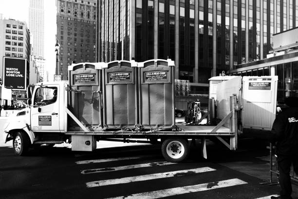 Best Portable toilet rental for construction  in Omao, HI